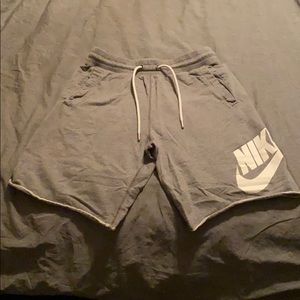 Nike sweat shorts heather grey